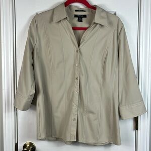 Style & co beige 3/4 length sleeves, button up front size P/L. 5% spandex.